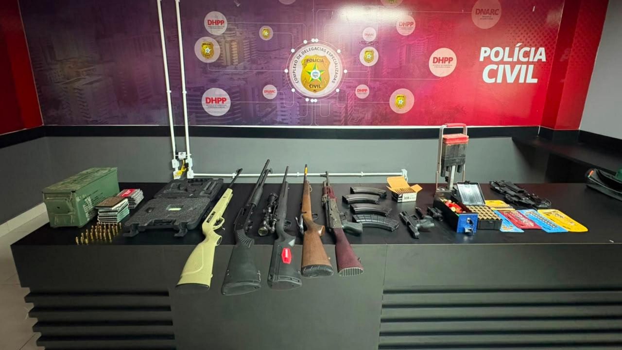 Polícia Civil deflagra Operação Braddock, prende investigado por tentativa de homicídio e apreende arsenal em Maceió