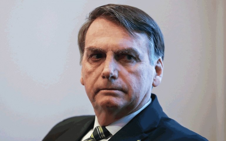 Em primeira viagem após derrota nas eleições, Bolsonaro vai a Guaratinguetá (SP)
