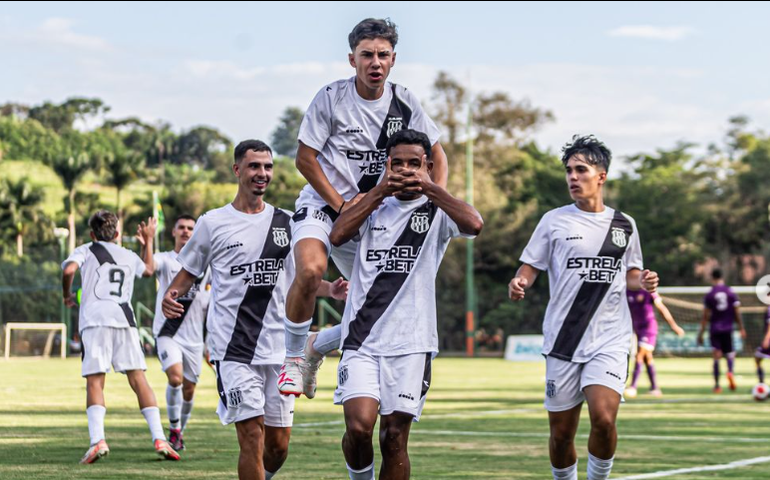 Ponte Preta marca no fim e arranca empate com Operário fora de casa na Série B