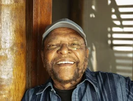 Martinho da Vila recebe título de Doutor Honoris Causa da Fiocruz