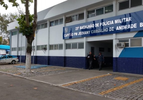 Gravação de videoclipe com cena de assalto em Búzios termina com grupo levado para delegacia