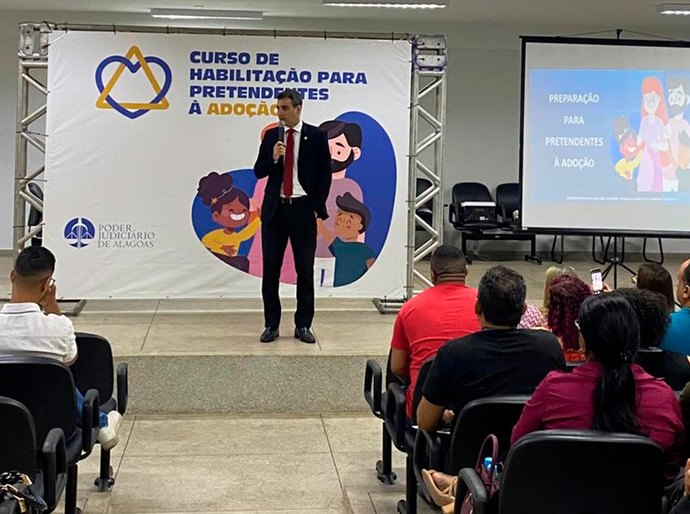 1ª Vara de Marechal Deodoro habilita 69 pretendentes à adoção