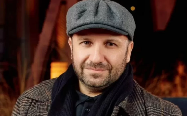 Ator de 'Grey's Anatomy' morre em acidente de carro aos 46 anos