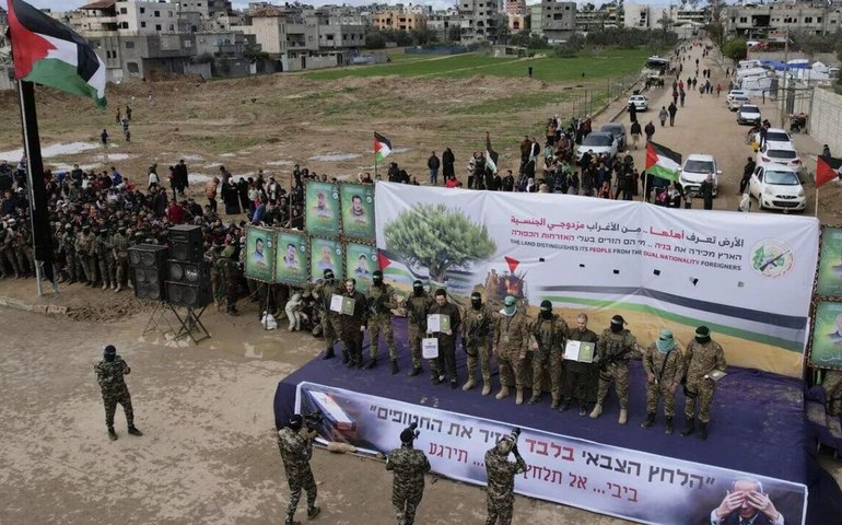 Hamas informa nas negociações no Egito sobre a troca com Israel de listas de pessoas a serem entregues