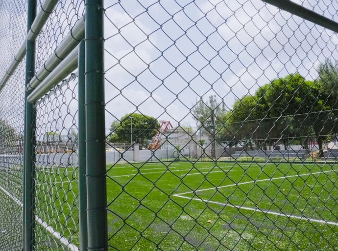 Tradicional Praça da Faculdade ganha arena esportiva