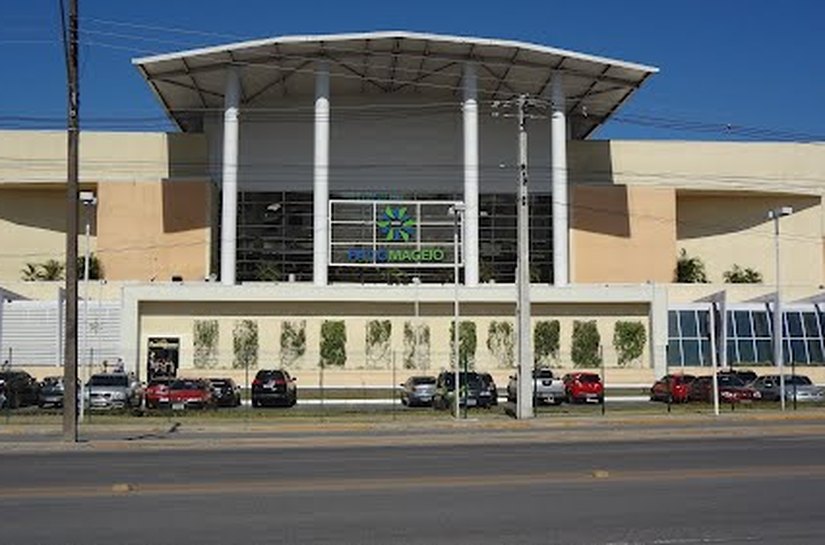 Shopping Pátio pode ser obrigado a garantir espaço de amamentação às trabalhadoras