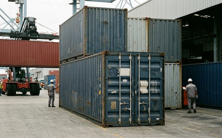 EUA anunciam novas medidas contra rede de compras ligada ao Irã acusada de burlar sanções
