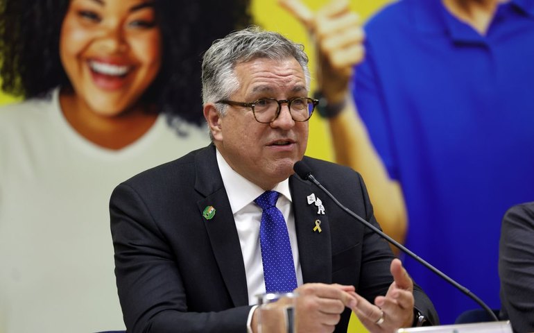 Brasil reduz mortalidade por hepatites, mostra boletim