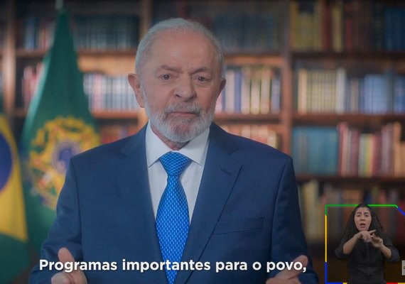 Lula faz balanço e diz que não abrirá mão da responsabilidade fiscal