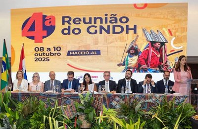 Orlando Rocha Filho participa de encontro do Grupo Nacional de Direitos Humanos