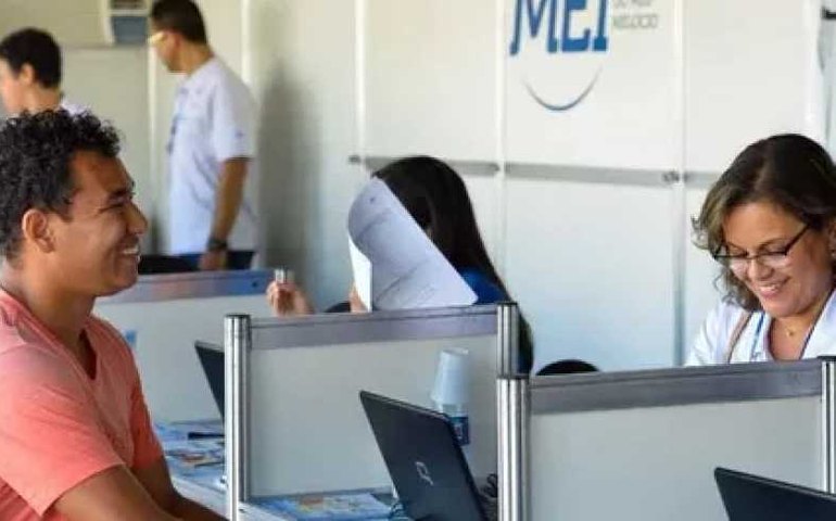 Agências do Sebrae em Alagoas tiram dúvidas sobre Declaração Anual do MEI