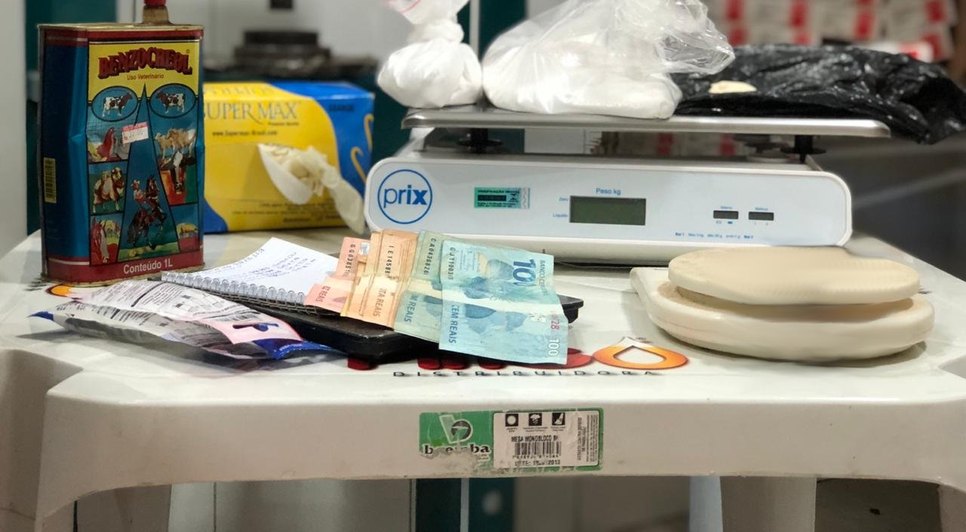 Material usado na fabricação das drogas em Lagarto