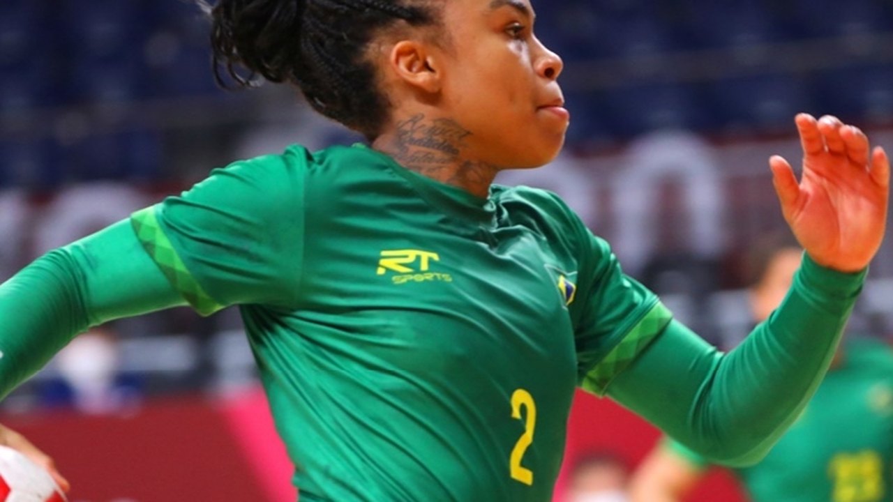 Bruna de Paula comanda e Brasil ganha bem da Ucrânia na estreia do Mundial de Handebol