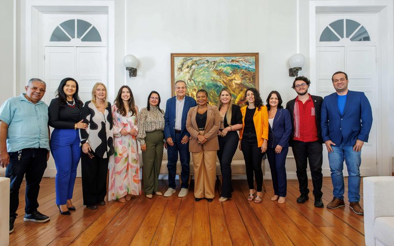 Governo de Alagoas recebe ministra Margareth Menezes para diálogo sobre políticas de cultura