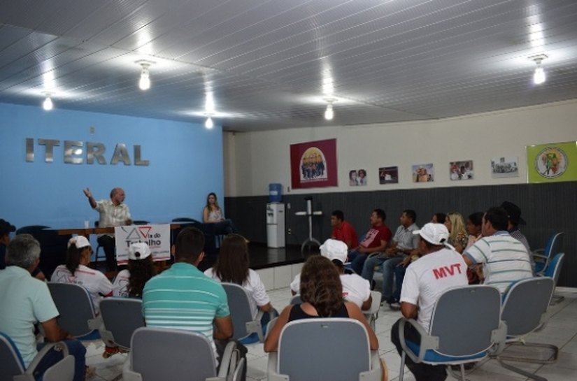 Iteral articula diálogo entre movimento Via do Trabalho e proprietários de terras
