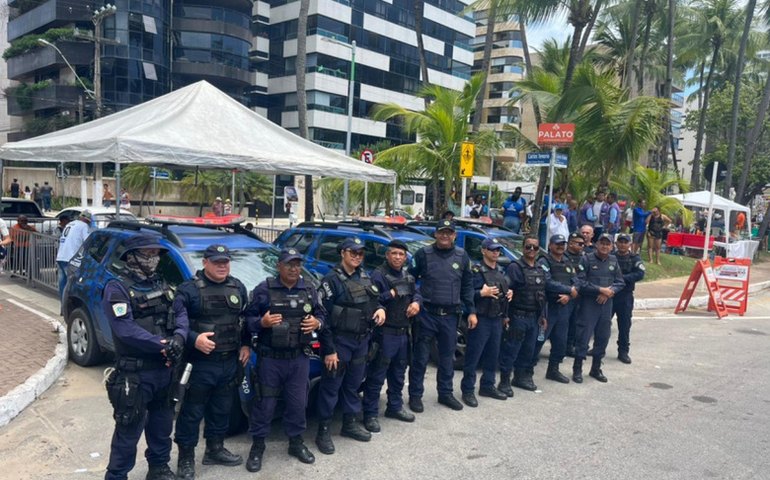 Convívio Social faz ordenamento nas prévias de carnaval com mais de 100 agentes