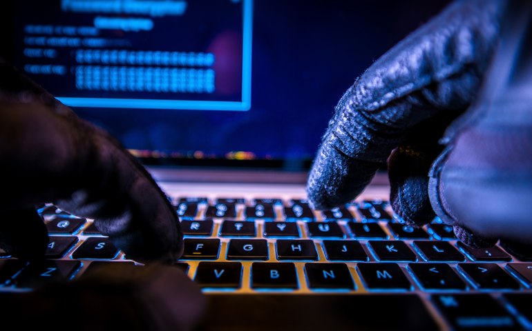 Secretário de Estado dos EUA acusa Rússia de envolvimento em ataque cibernético