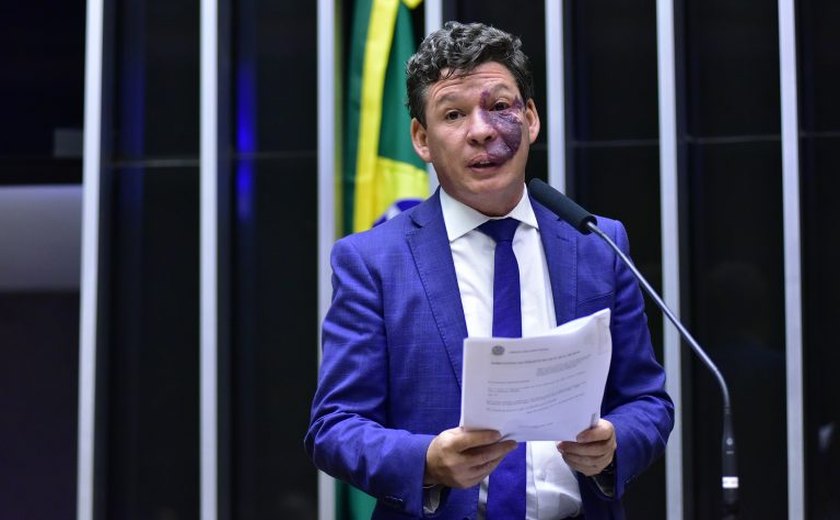 GT deve reunir consenso em torno da regulação da tributária até 8 de julho, diz líder