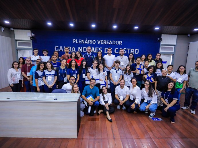 'Na Tribuna': Alunos são premiados em iniciativa da Câmara Municipal sobre legislação e direitos