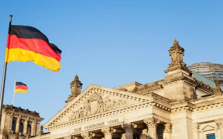 Jatos da Alemanha e da Suécia são acionados para interceptar avião russo no Mar Báltico