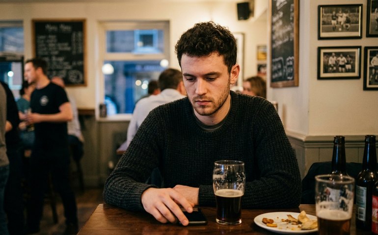 Universitário suspeito de estupro em bar de Botafogo tinha 27 mil seguidores em perfil de futebol