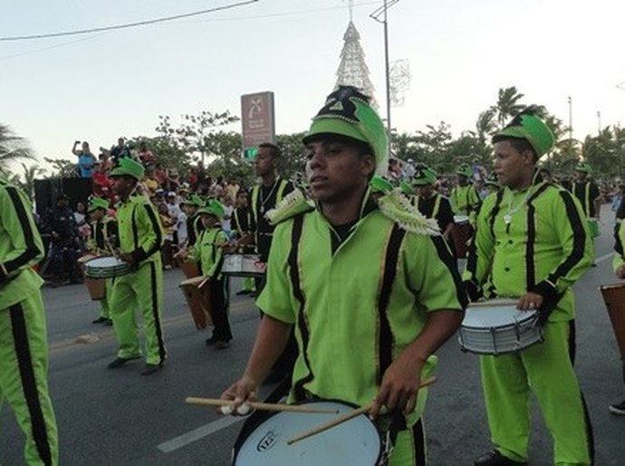 Escolas estaduais levam suas fanfarras para desfile dos 200 anos de Maceió