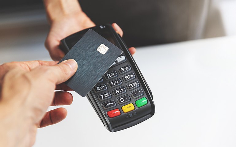 Pagamento por aproximação sobe 52,9% em 1 ano, a R$ 644,2 bi no 1º semestre, mostra Abecs