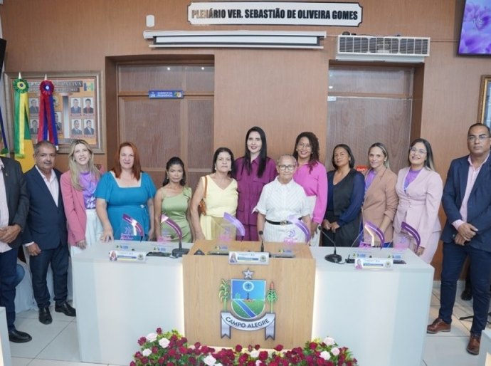 Prefeita Pauline Pereira participa de Sessão Solene em homenagem ao Dia Internacional da Mulher