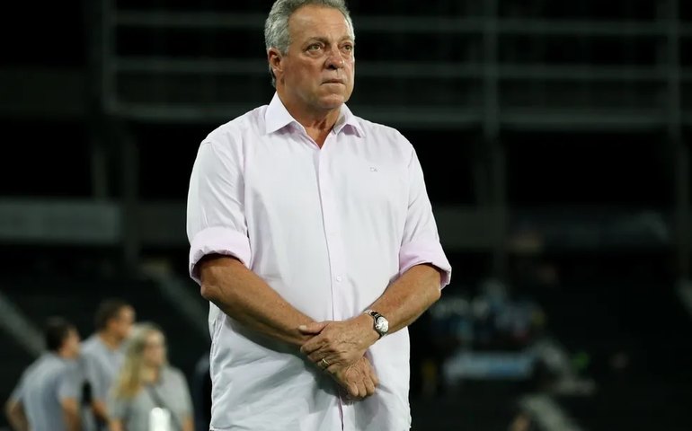 Abel Braga será auxiliar de técnico sub-20 do Vasco diante do Cuiabá no Brasileirão