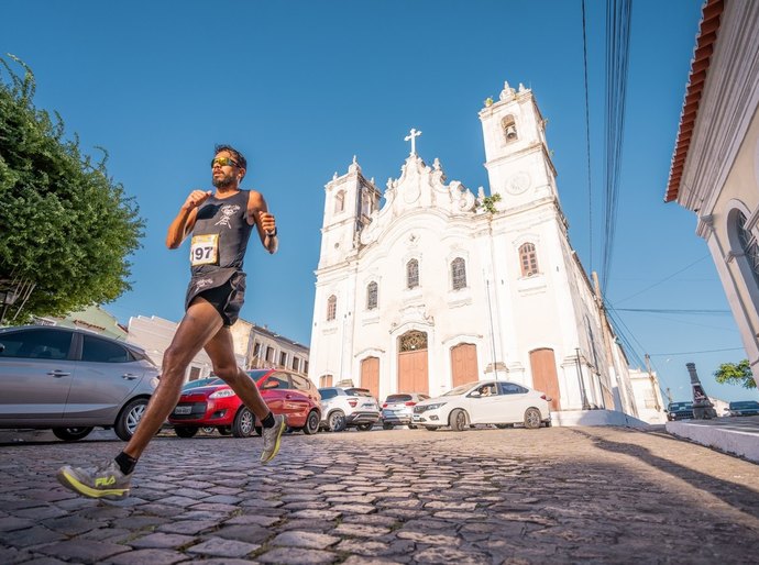Atletas de Penedo precisam comparecer na Secretaria de Esportes para confirmar inscrição da Corrida do Bom Jesus