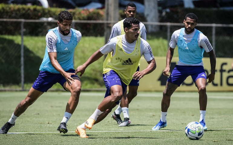 Autuori pede para Cruzeiro ser competente em jogos a menos e avisa: 'É ganhar do Fortaleza'