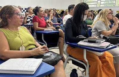 Gestores participam de reunião sobre portaria do ano letivo de 2026