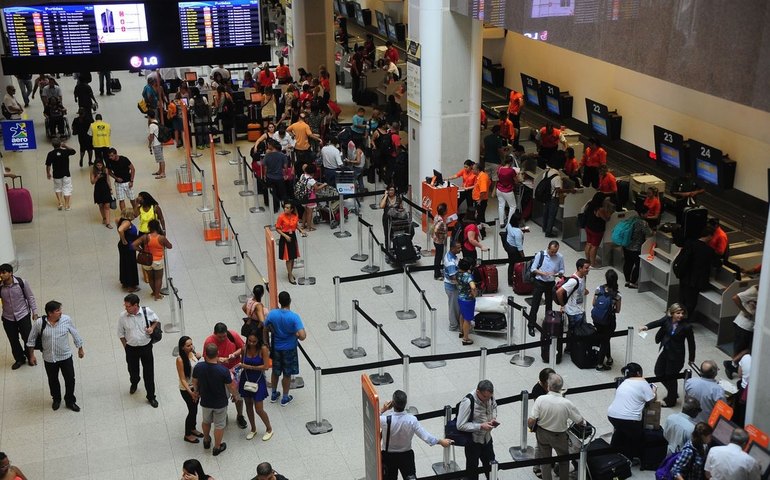 Estados poderão isentar de ICMS compras de turistas estrangeiros