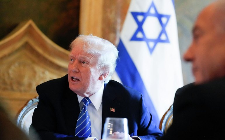 Trump é vaiado no Madison Square Garden antes de jogo das finais da NBA