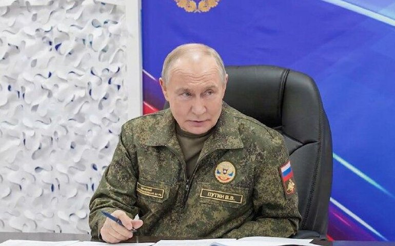 Putin defende que soldados ucranianos tenham chance de se render