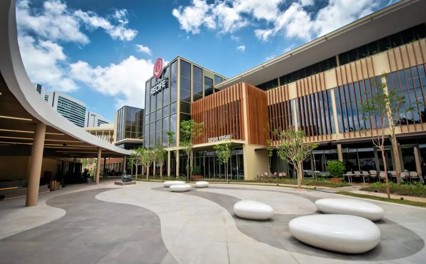 Shopping Recife celebra 45 anos com noite especial no Parque Gourmet