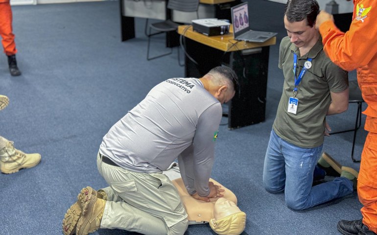 Agentes socioeducativos de Alagoas participam de capacitação em atendimento pré-hospitalar