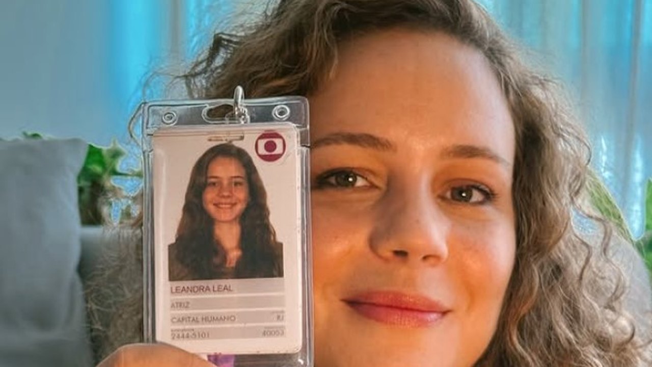Leandra Leal mostra recuperação do cabelo após finalizar 'Coração acelerado'