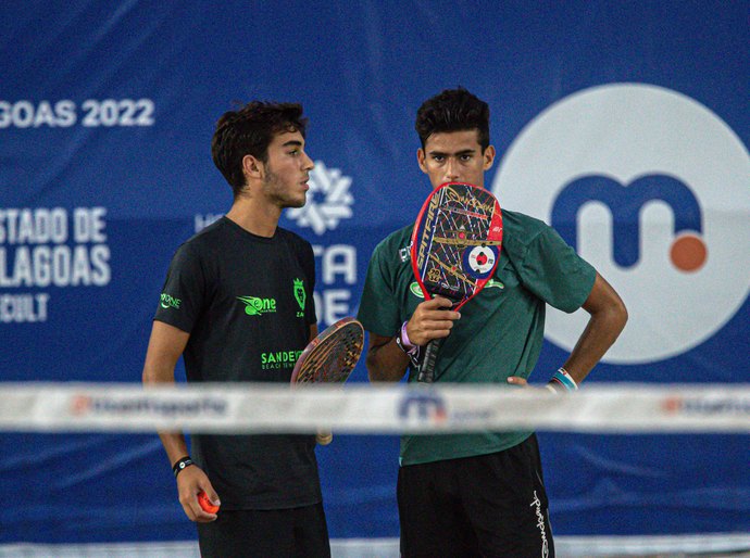 Principais favoritos e dupla de alagoanos avançam às oitavas no Macena Open, torneio recorde no mundo