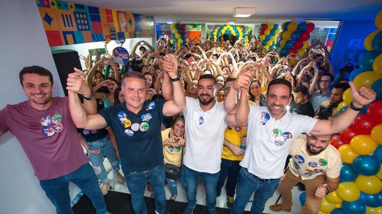 “Vocês terão um defensor do piso da enfermagem e das outras categorias em Brasília”, garante Renan Filho
