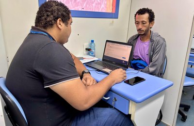Secretaria do Trabalho divulga 2.252 vagas de emprego disponíveis no Sine Alagoas