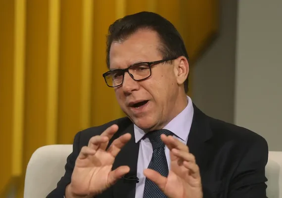 Ministro diz crer que geração de empregos formais em 2025 deve ser próxima à de 2023 e de 2024