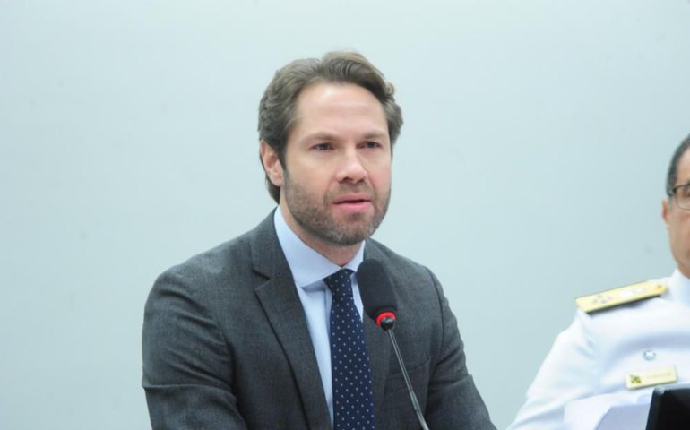 Pedro Vilela pede apoio das Forças Armadas para socorrer Alagoas