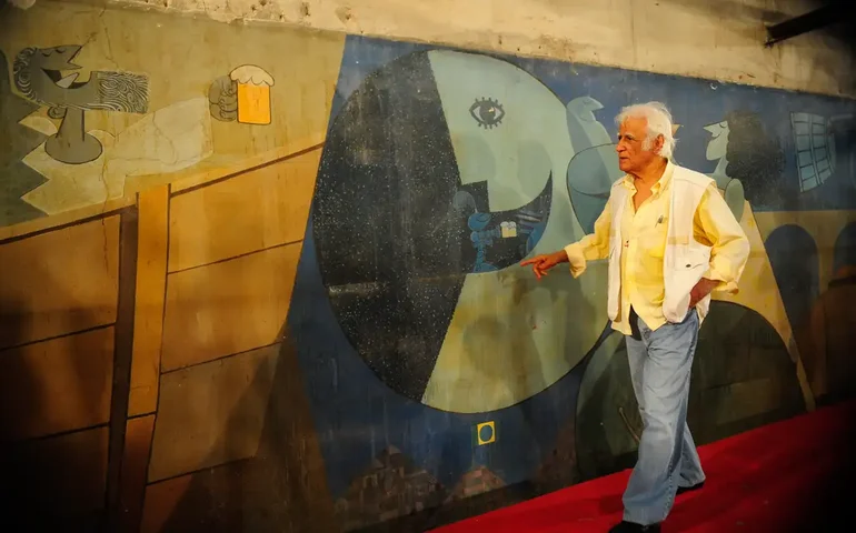 Ziraldo contou como era seu processo de criação de mais de 100 camisas de blocos carnavalescos; vídeo