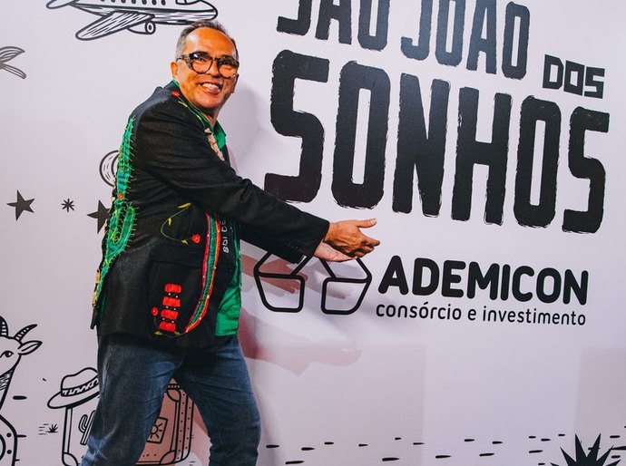 Noite de sonhos: orquestra de Mozart Vieira se apresenta em Caruaru com ação inédita da Ademicon