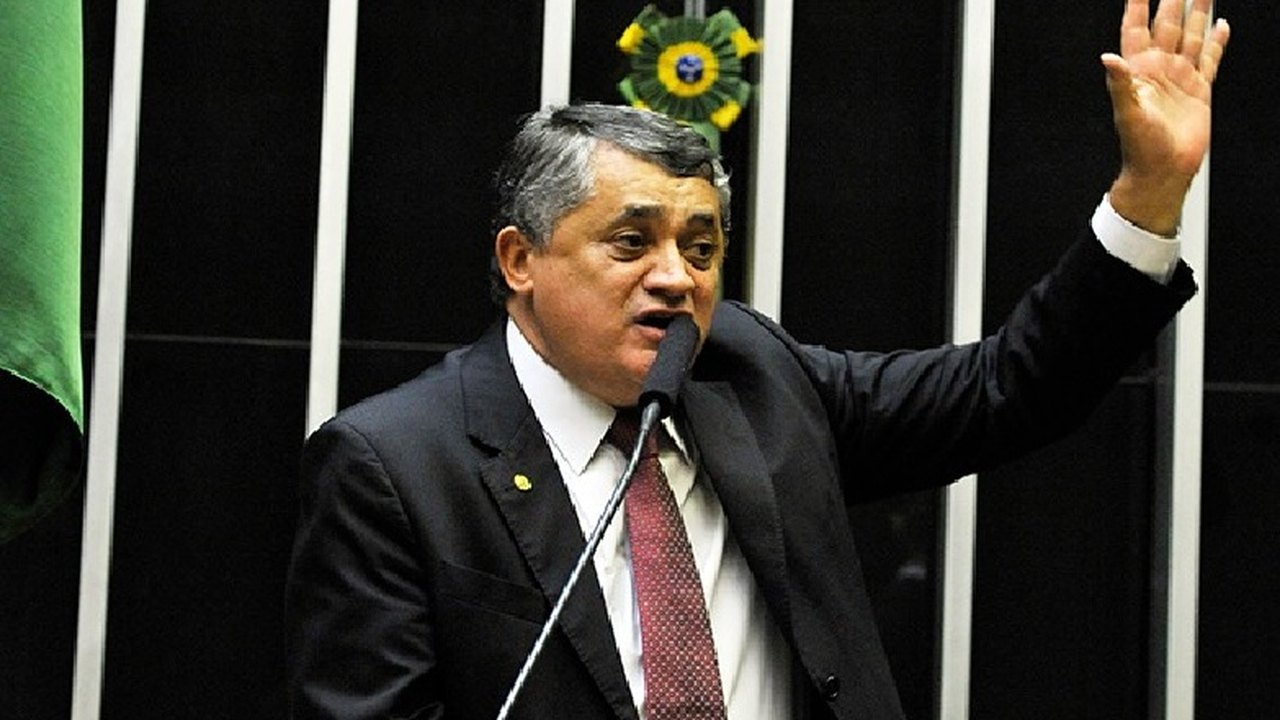 Guimarães diz que União foi convidado para reunião do Conselho Político de Lula
