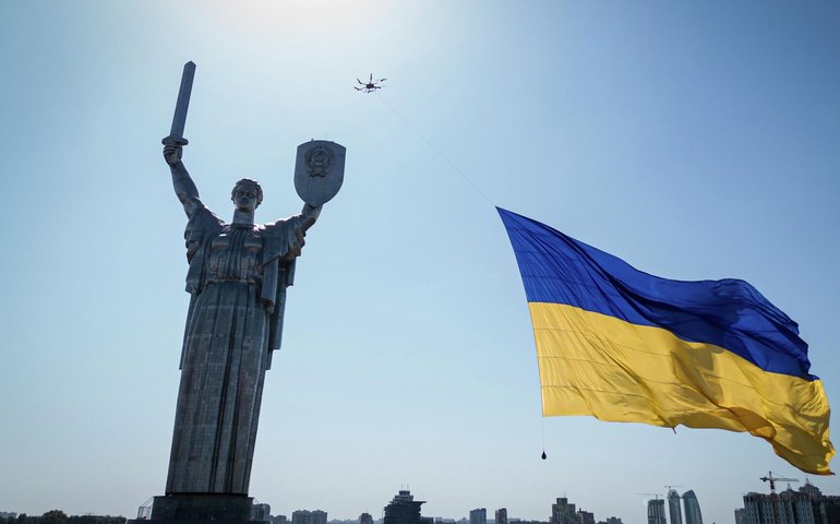 Analista alerta para riscos caso Ucrânia obtenha armas nucleares do Ocidente