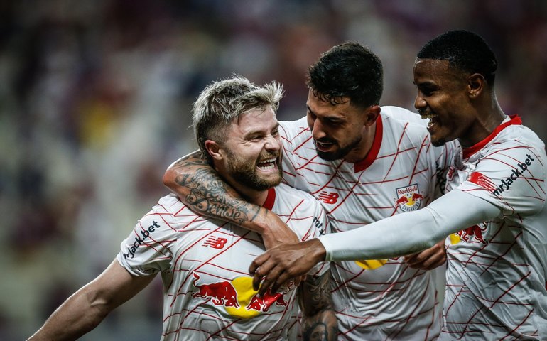 Red Bull Bragantino e Fortaleza marcam no 1º tempo e empatam no Castelão