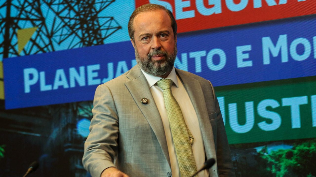 Itamaraty rebate Ministério de Minas e Energia e quer adiar entrada do Brasil na OPEP+