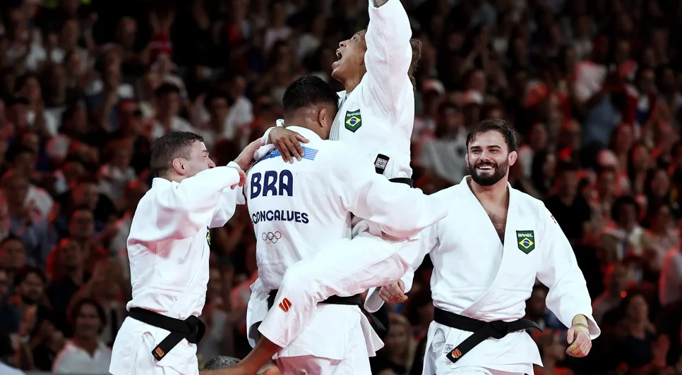 Brasil_conquista_medalha_de_bronze_em_equipe_5da39cb450 / Foto: Foto: Miriam Jeske/COB